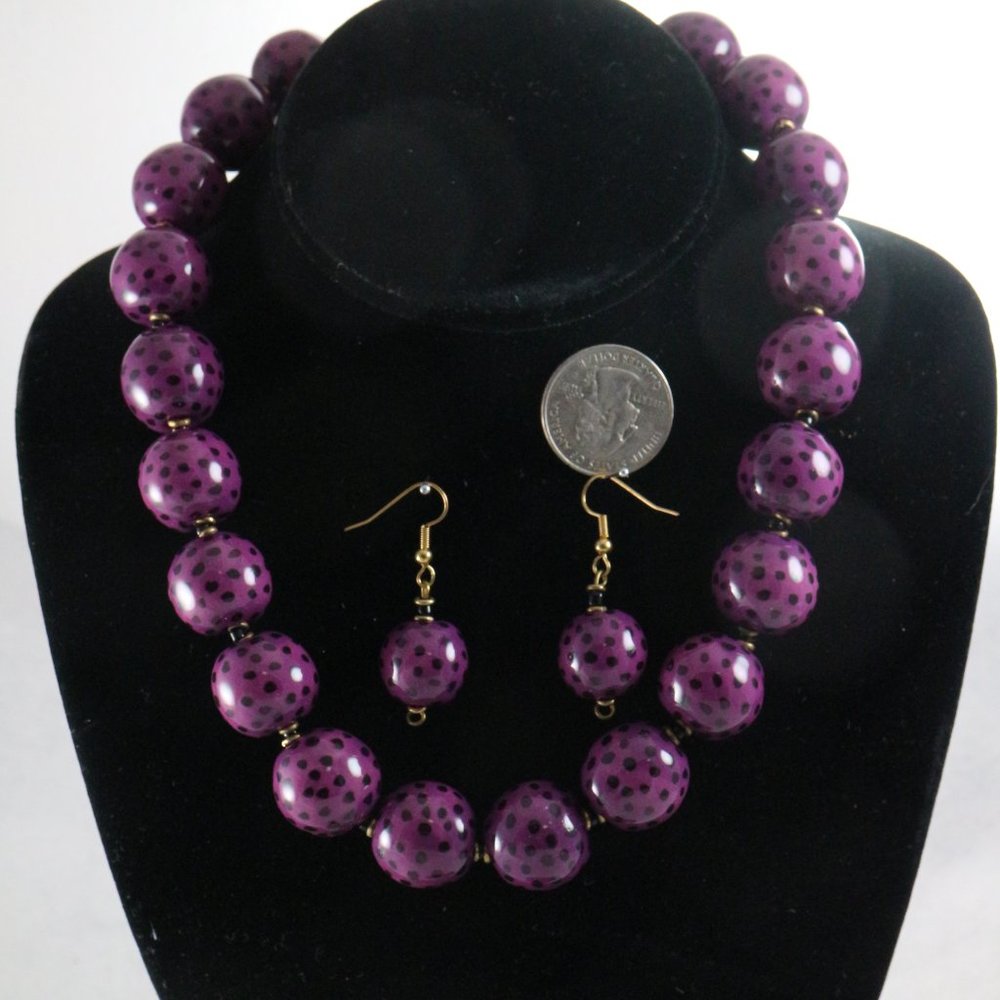 KAZURI Beads Candy TingTing 18-in Violet/Black Necklace + Earrings + Bracelet - Picture 6 of 10
